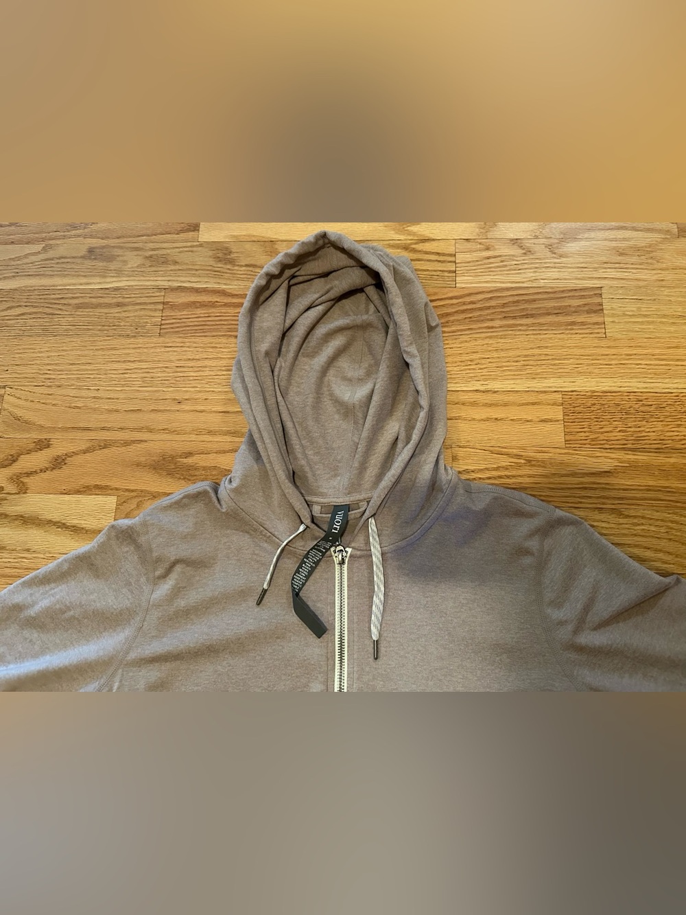 Vuori Womens Zip Up Hoodie Med Dusty Pink Tan Athletic Lightweight Stretch Zipup - Picture 3 of 10